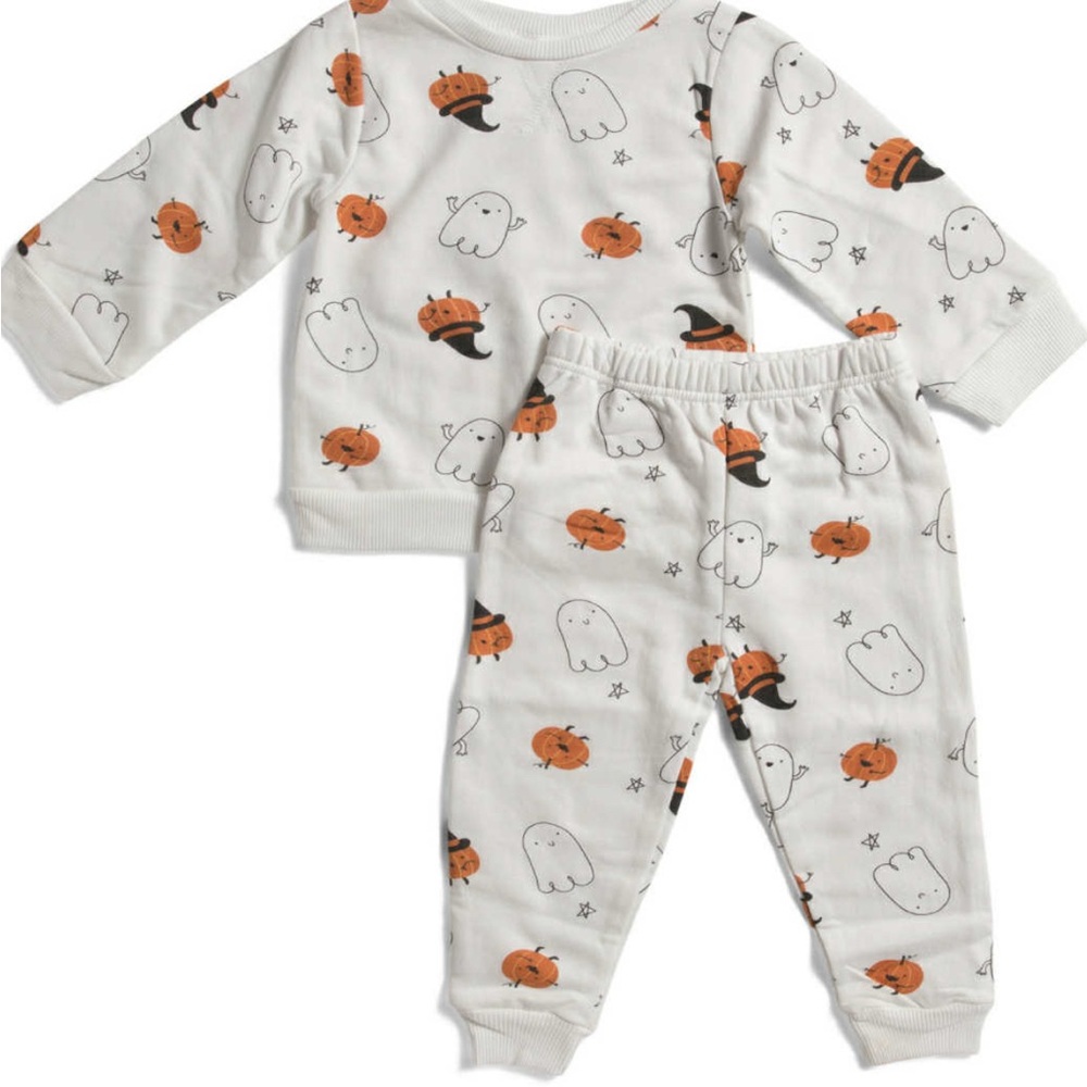 Cozy White and Orange Kids Halloween Set 4T gender neutral